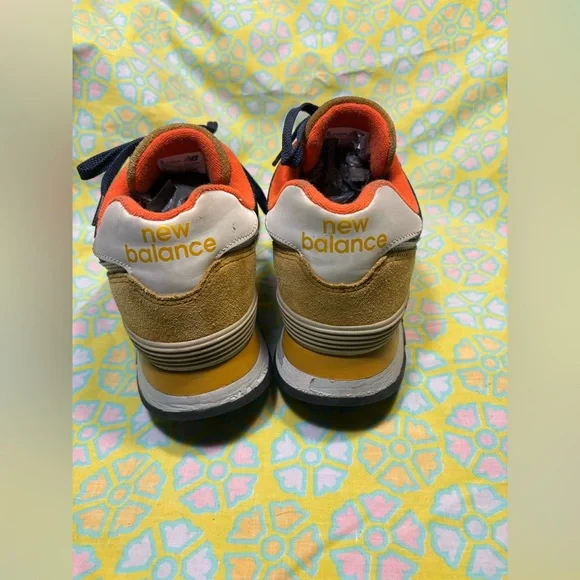 New Balance 574 Rugged Suede Mens 8, Wmns 9.5 Tan, Yellow,Orang and Navy - Picture 4 of 8